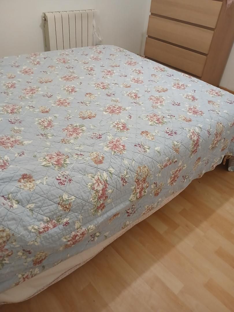 Dormitori de Planta baixa per a compartir en Rubí amb Parquet, Moblat i Rentadora