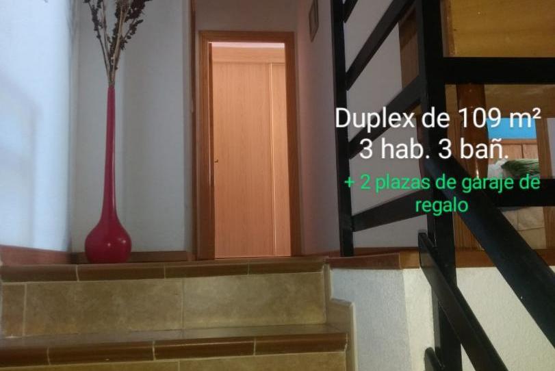 Dúplex en venda a Calle de Santa María de la Cuesta, 8, El Molar (Madrid), Madrid - imatge 1 Foto 1 de Dúplex en venda a Calle de Santa María de la Cuesta, 8, El Molar (Madrid), Madrid