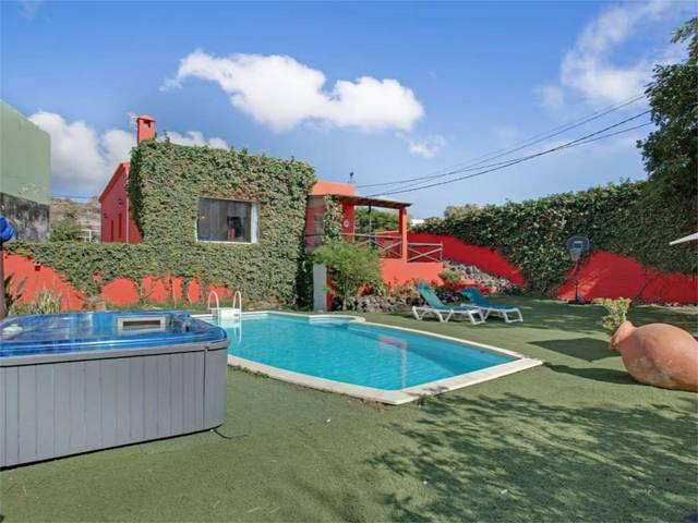 Casa adosada en Alquiler en Avenida de Tamaragua, 73 en Marzagán - Los Hoyos - La Montañeta