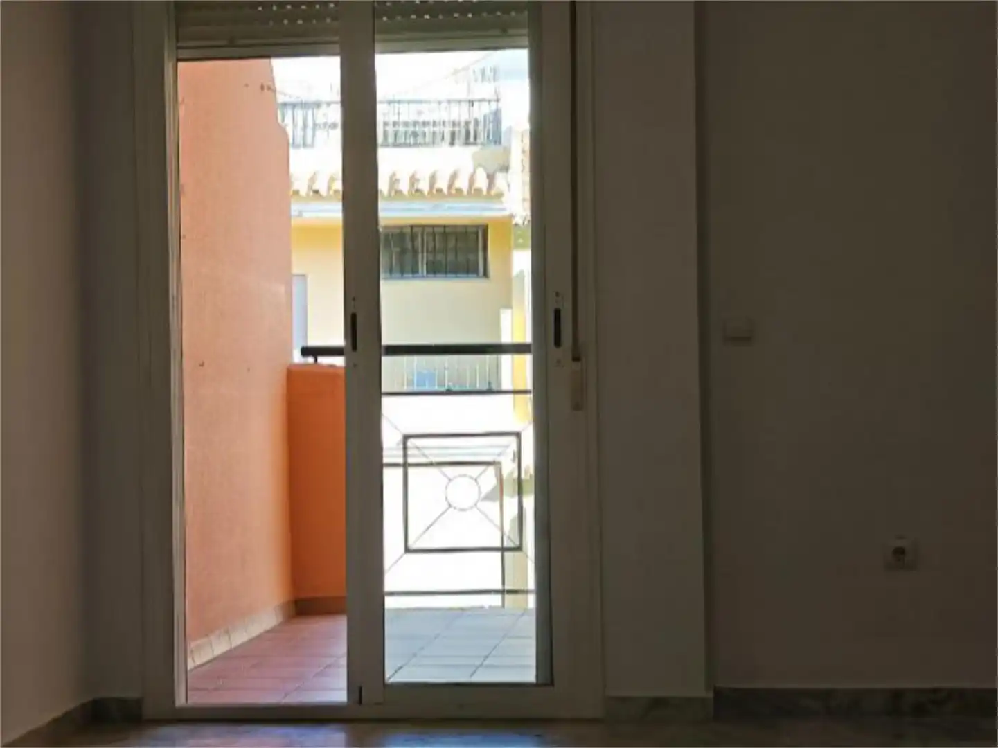 Flat for sale in Calle Jilguero, 31, Torreblanca del Sol Bedroom of Flat for sale in Fuengirola with Community parking, Balcony and Video intercom