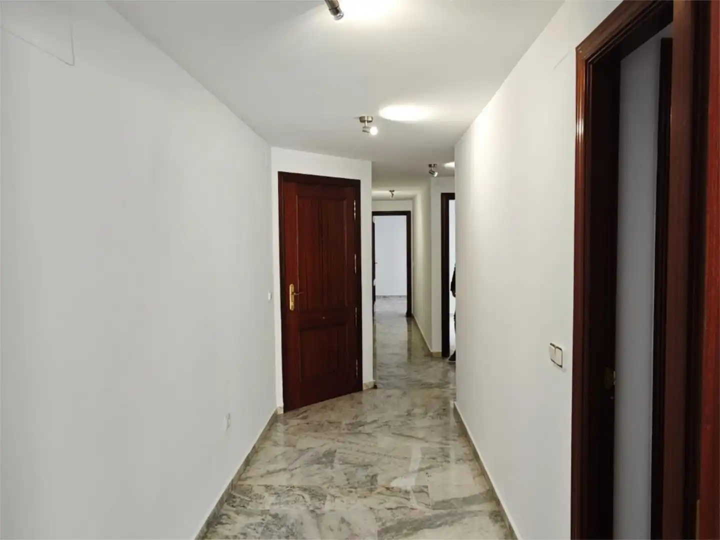 Flat for sale in Calle Jilguero, 31, Torreblanca del Sol Flat for sale in Fuengirola with Community parking, Balcony and Video intercom