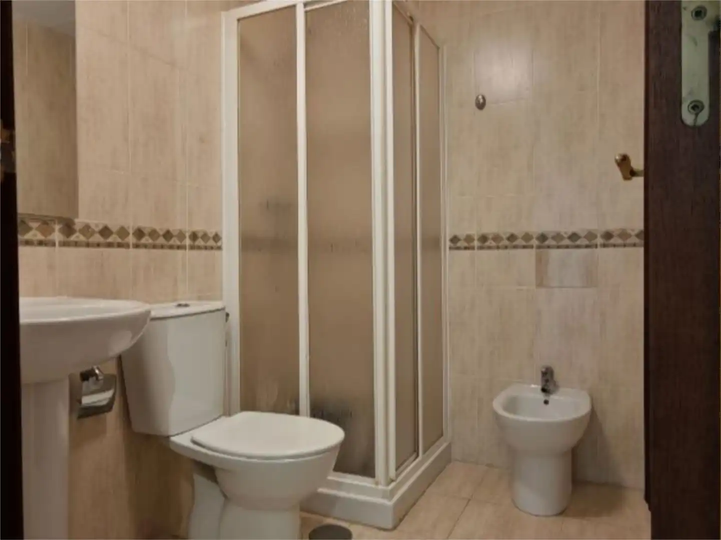 Flat for sale in Calle Jilguero, 31, Torreblanca del Sol Bathroom of Flat for sale in Fuengirola with Community parking, Balcony and Video intercom