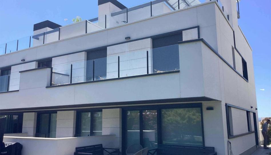 Pis en venda a Calle María Blanchard, 19, Montecillo, Madrid - imatge 1 Foto 1 de Pis en venda a Calle María Blanchard, 19, Montecillo, Madrid