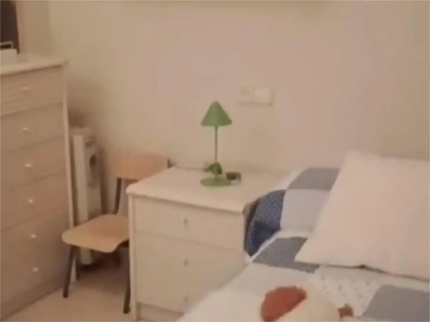 Room in Plaza Virgen de Fátima, 1, El Valle - Universidad Bedroom of Flat for share in Jaén with Air Conditioner, Furnished and Balcony