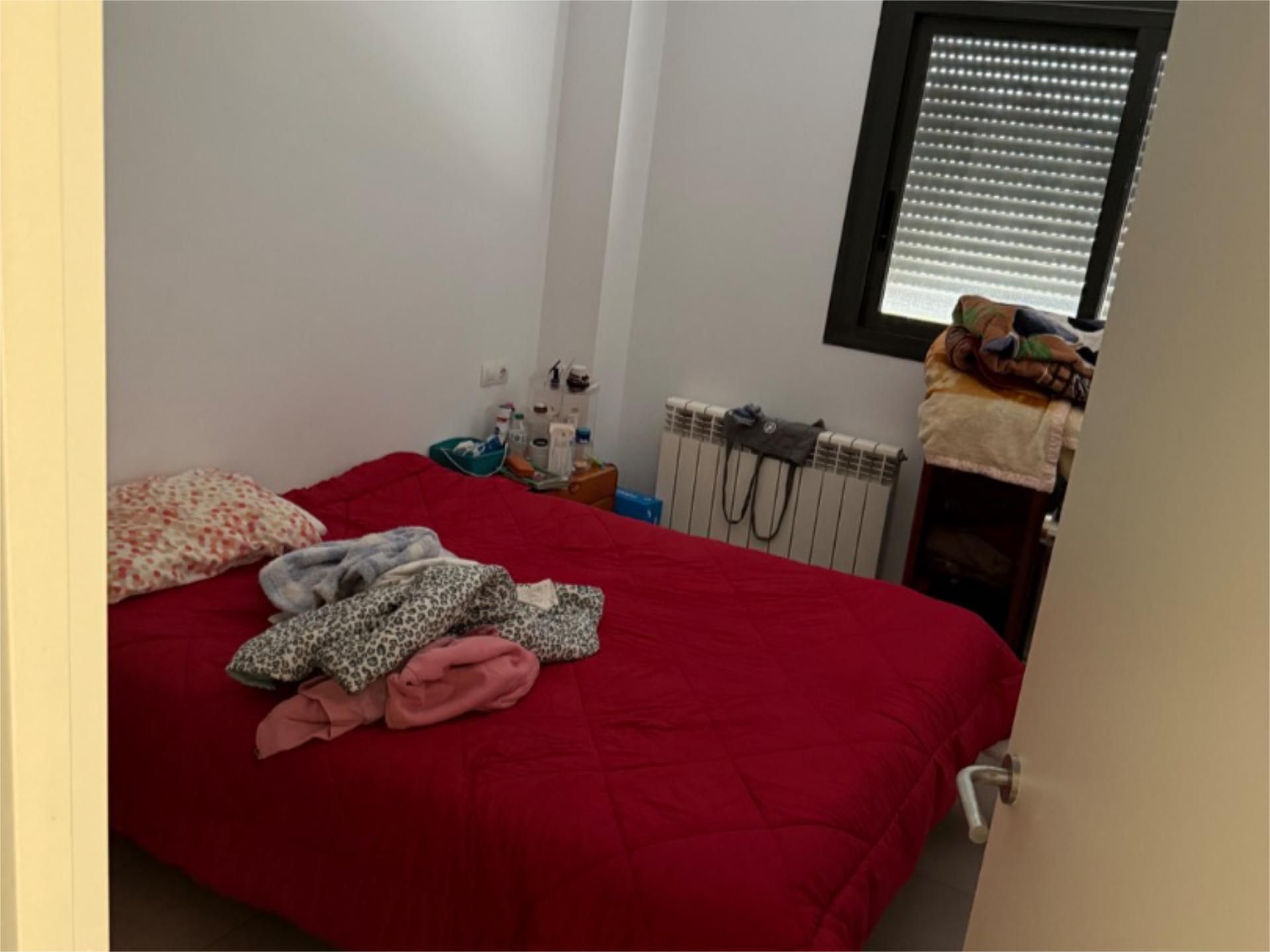 Dormitori de Pis per a compartir en Eivissa amb Aire condicionat, Calefacció i Terrassa