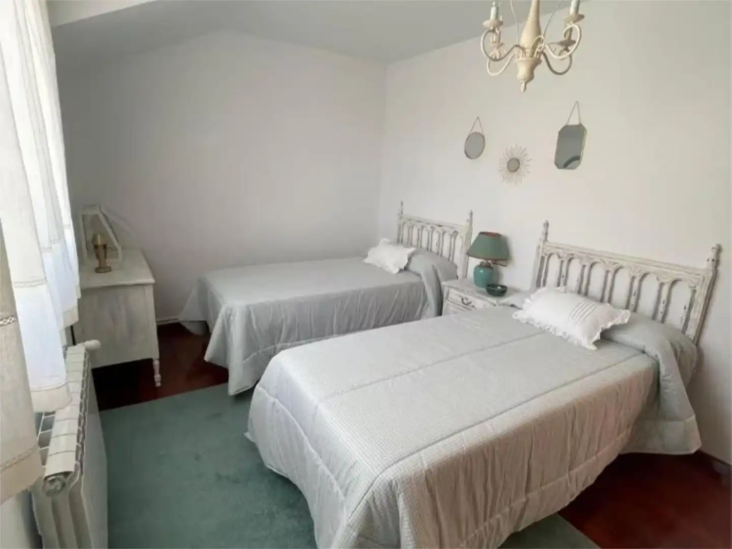 Casa o xalet en venda a Xil, 14, Meaño Dormitori de Casa o xalet en venda en Meaño amb Calefacció, Jardí privat i Parquet
