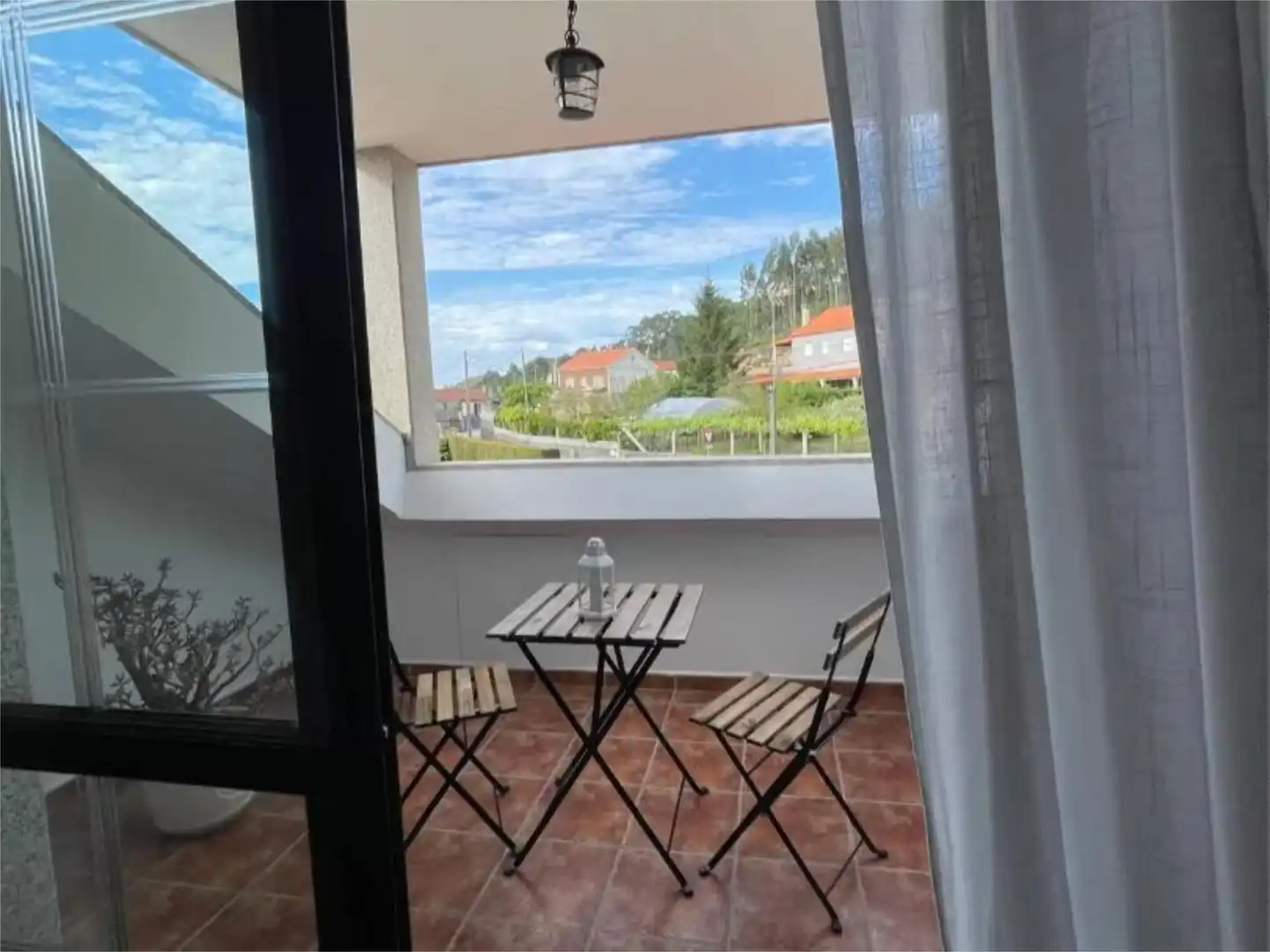 Casa o xalet en venda a Xil, 14, Meaño Terrassa de Casa o xalet en venda en Meaño amb Calefacció, Jardí privat i Parquet