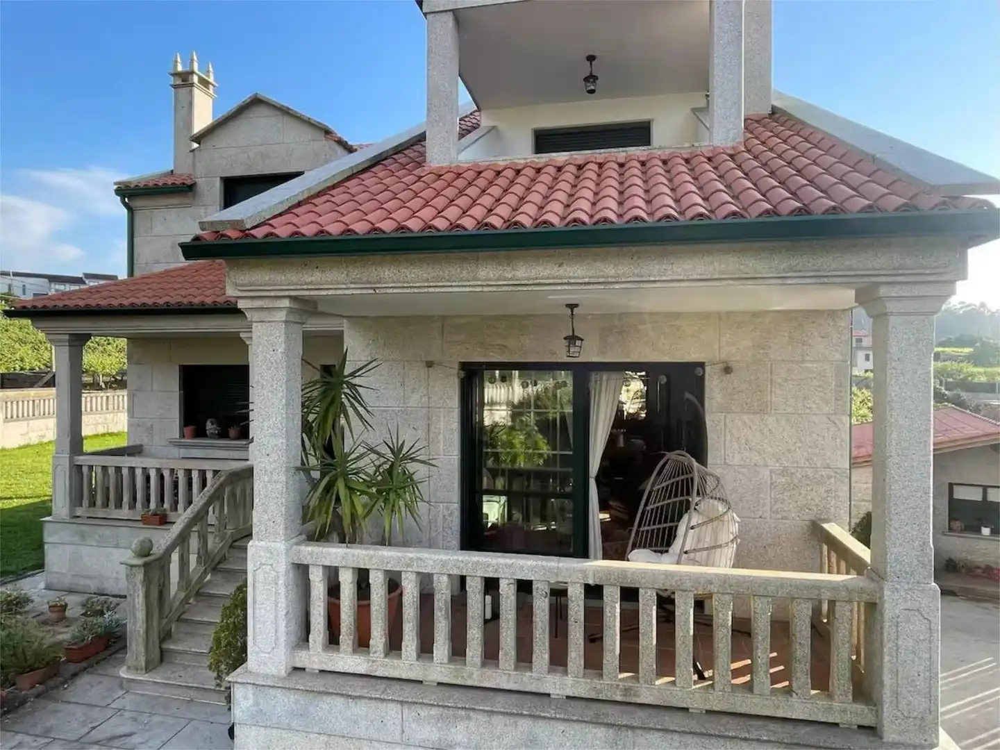Casa o xalet en venda a Xil, 14, Meaño Vista exterior de Casa o xalet en venda en Meaño amb Calefacció, Jardí privat i Parquet