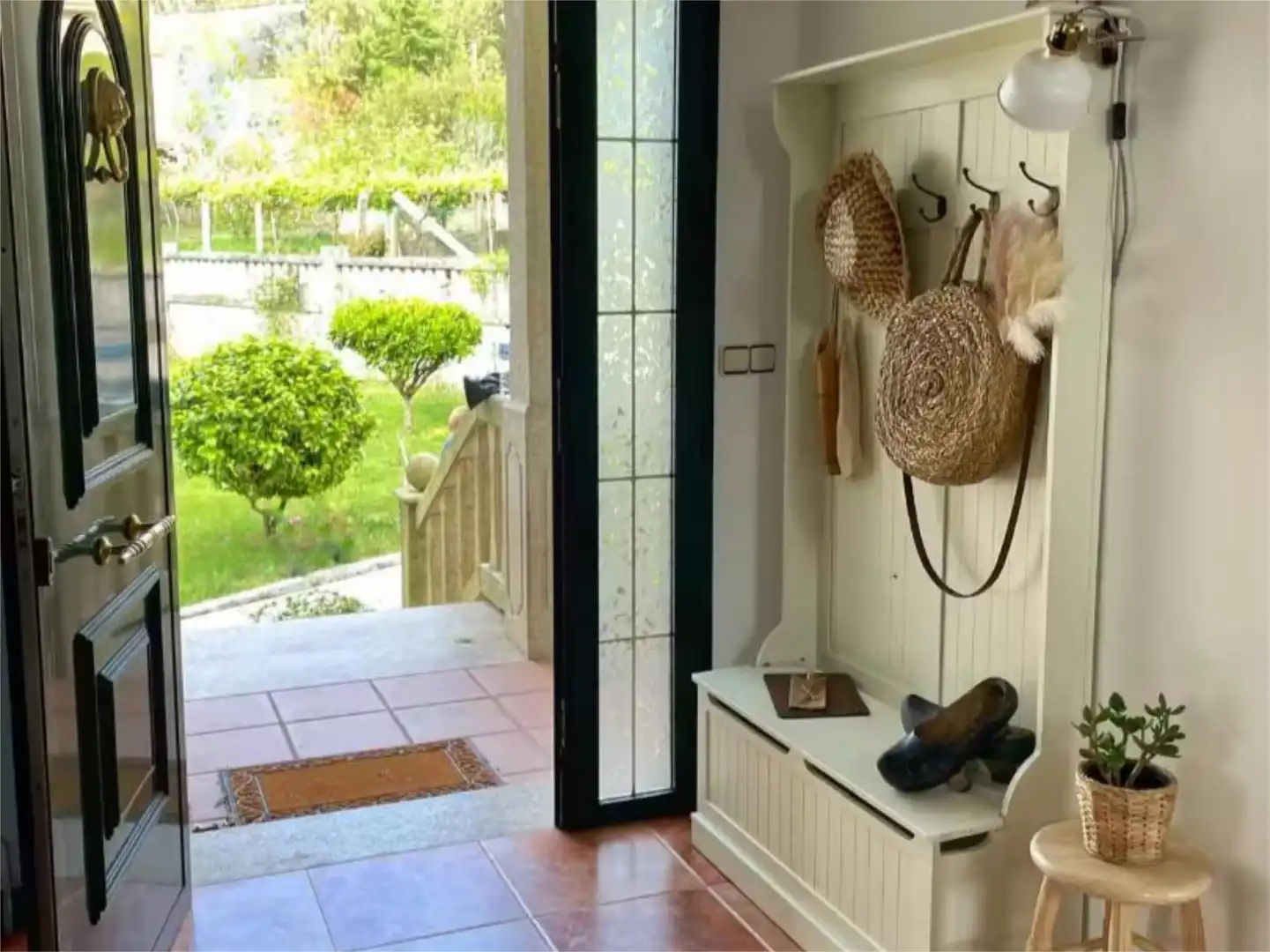 Casa o xalet en venda a Xil, 14, Meaño Casa o xalet en venda en Meaño amb Calefacció, Jardí privat i Parquet