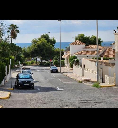 Flat for sale in Avinguda de Portugal, 97, Calas Santiago Bernabéu, Alicante - image 1 Photo 1 of Flat for sale in Avinguda de Portugal, 97, Calas Santiago Bernabéu, Alicante