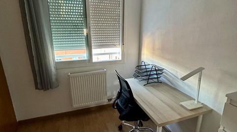 Foto 5 de Pis per a compartir a Calle Dulce Chacón, 4, El Bercial, Madrid