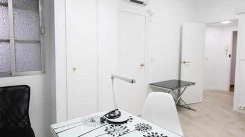 Photo 3 of Flat to rent in Avenida Maisonnave, 6, Ensanche - Diputación, Alicante