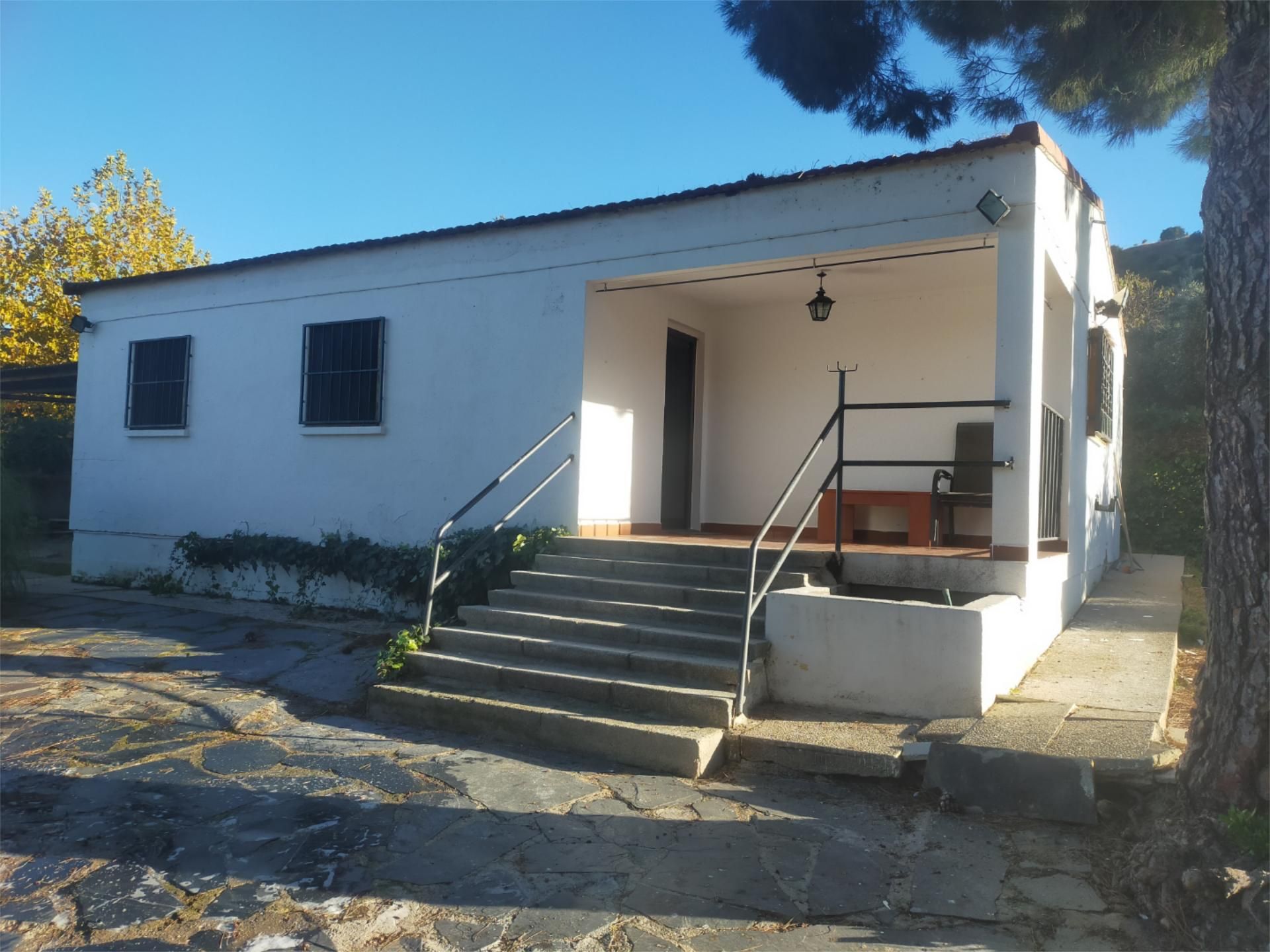 House or chalet for sale in Calle José Herrera, 8, Las Herencias Exterior view of House or chalet for sale in Las Herencias with Air Conditioner, Private garden and Terrace