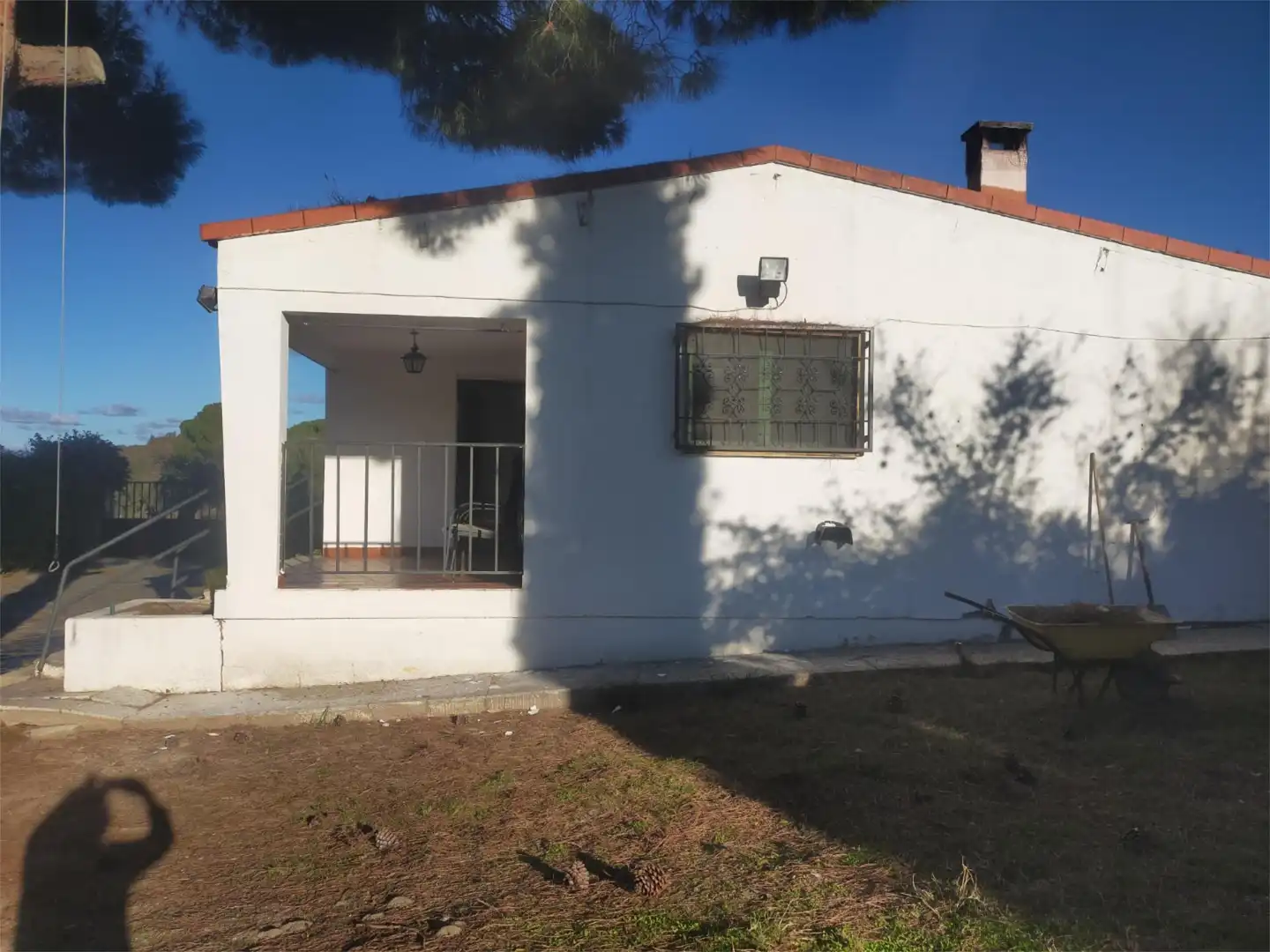 Houses for sale in Calle José Herrera, 8, Las Herencias Exterior view of Houses for sale in Las Herencias with Air Conditioner, Terrace and Swimming Pool