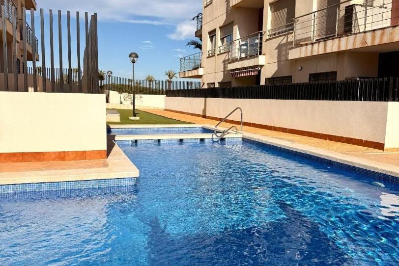 Photo 1 of Flat to rent in Calle Pleamar, 11, Punta Prima, Alicante