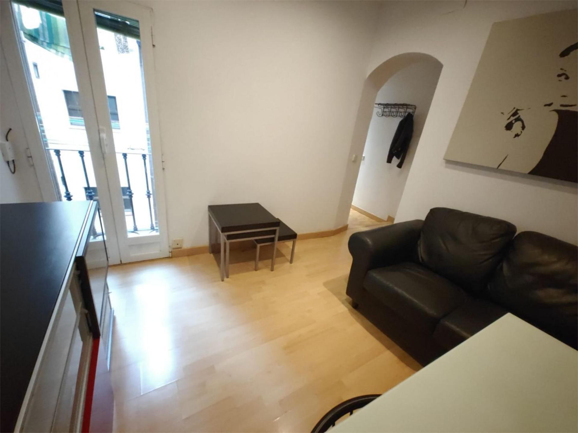 Sala de estar de Piso en venta en  Madrid Capital con Balcón