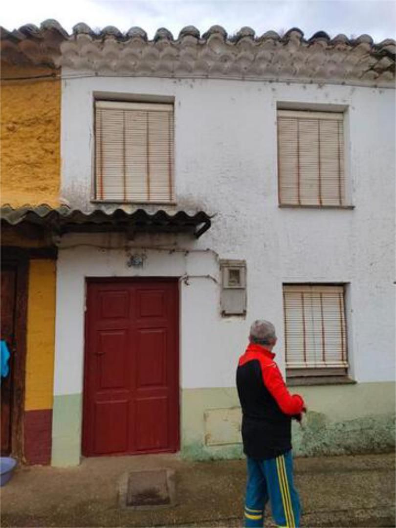 Vista exterior de Casa o xalet en venda en Valdevimbre