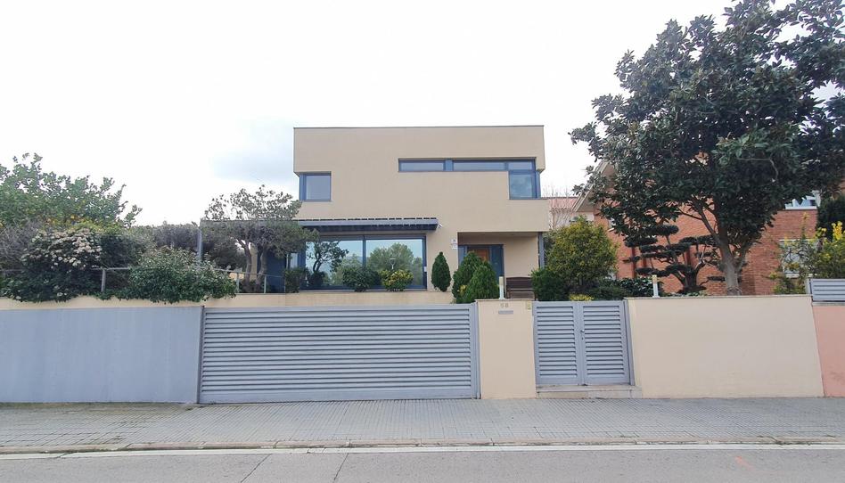 Casa o xalet en venda a Carrer Lluís Llongueras, 11, Nucli Urbà, Barcelona - imatge 1 Foto 1 de Casa o xalet en venda a Carrer Lluís Llongueras, 11, Nucli Urbà, Barcelona