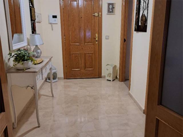 Piso en Venta en Calle Spengler, 8 en La Barriguilla