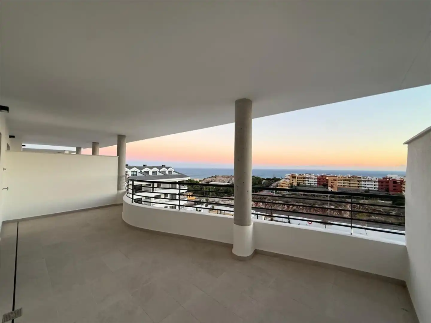 Piso en venta en Calle Ágave, 13, Santangelo Terraza de Piso en venta en Benalmádena con Aire acondicionado, Calefacción y Terraza