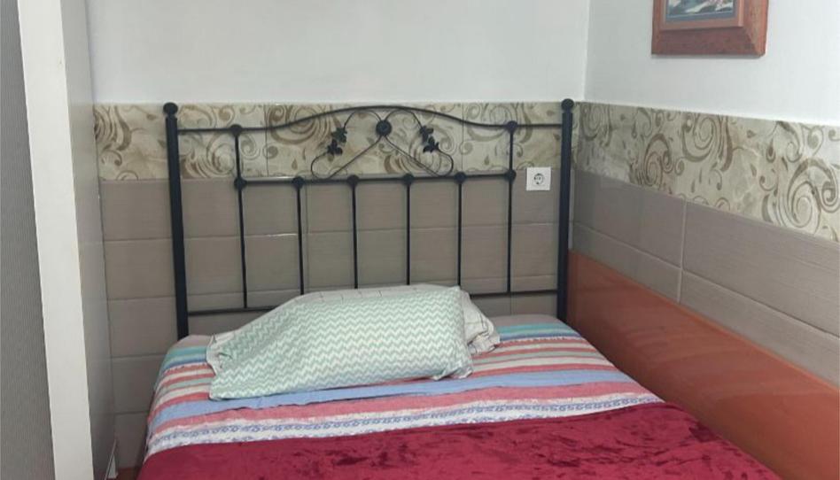 Foto 1 de Apartamento de alquiler en Avinguda del Torrent Gornal, 1, Les Planes, Barcelona