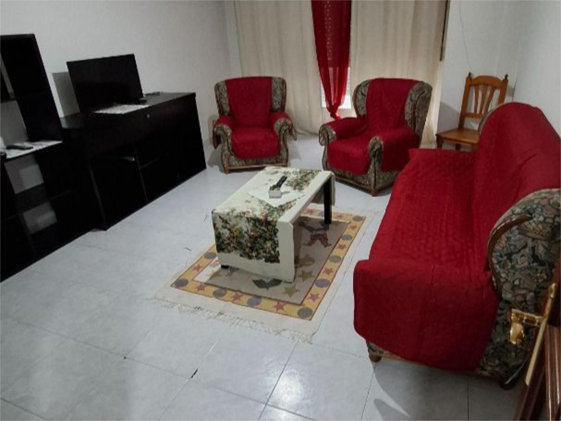 Living room of Flat to rent in Verín  with Heating, Parquet flooring and Terrace