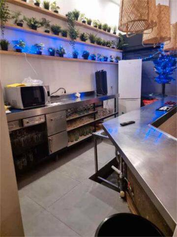 Local comercial en Alquiler en Zurbaran