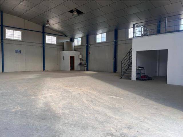 Nave industrial en Alquiler en Santa Cruz