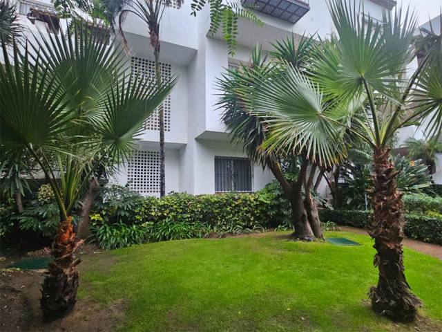 Apartamento en Alquiler en Urbanización Alcazaba Beach, 2 en Zona de Punta Plata