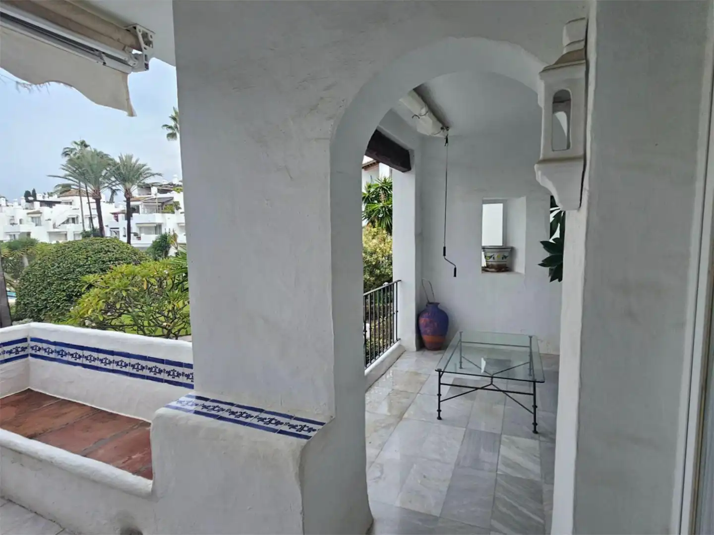 Apartamento de alquiler en Urbanización Alcazaba Beach, 2, Zona de Punta Plata Apartamento de alquiler en Estepona con Aire acondicionado, Calefacción y Terraza