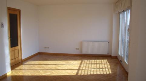 Foto 3 de Dúplex en venta en Avenida de Honorio Lozano, 53, Villalba Estación, Madrid