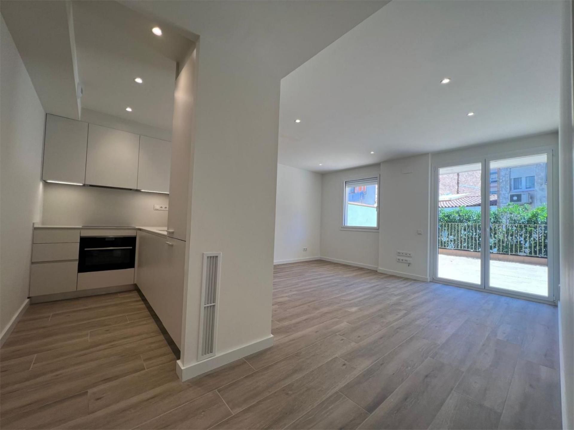 Flat to rent in Centre Flat to rent in Centre