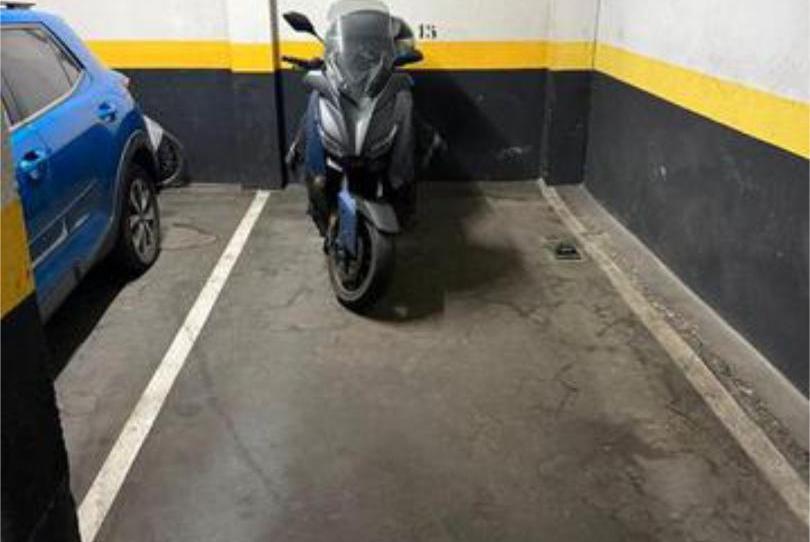 Garage to rent in Orcasur - 12 de Octubre, Madrid - image 1 Photo 1 of Garage to rent in Orcasur - 12 de Octubre, Madrid