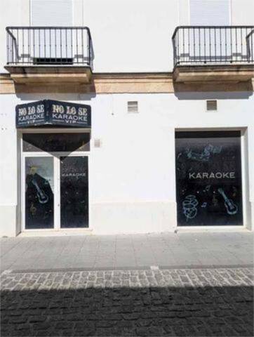 Local comercial en Alquiler en Plaza de Toros - Ayuntamiento