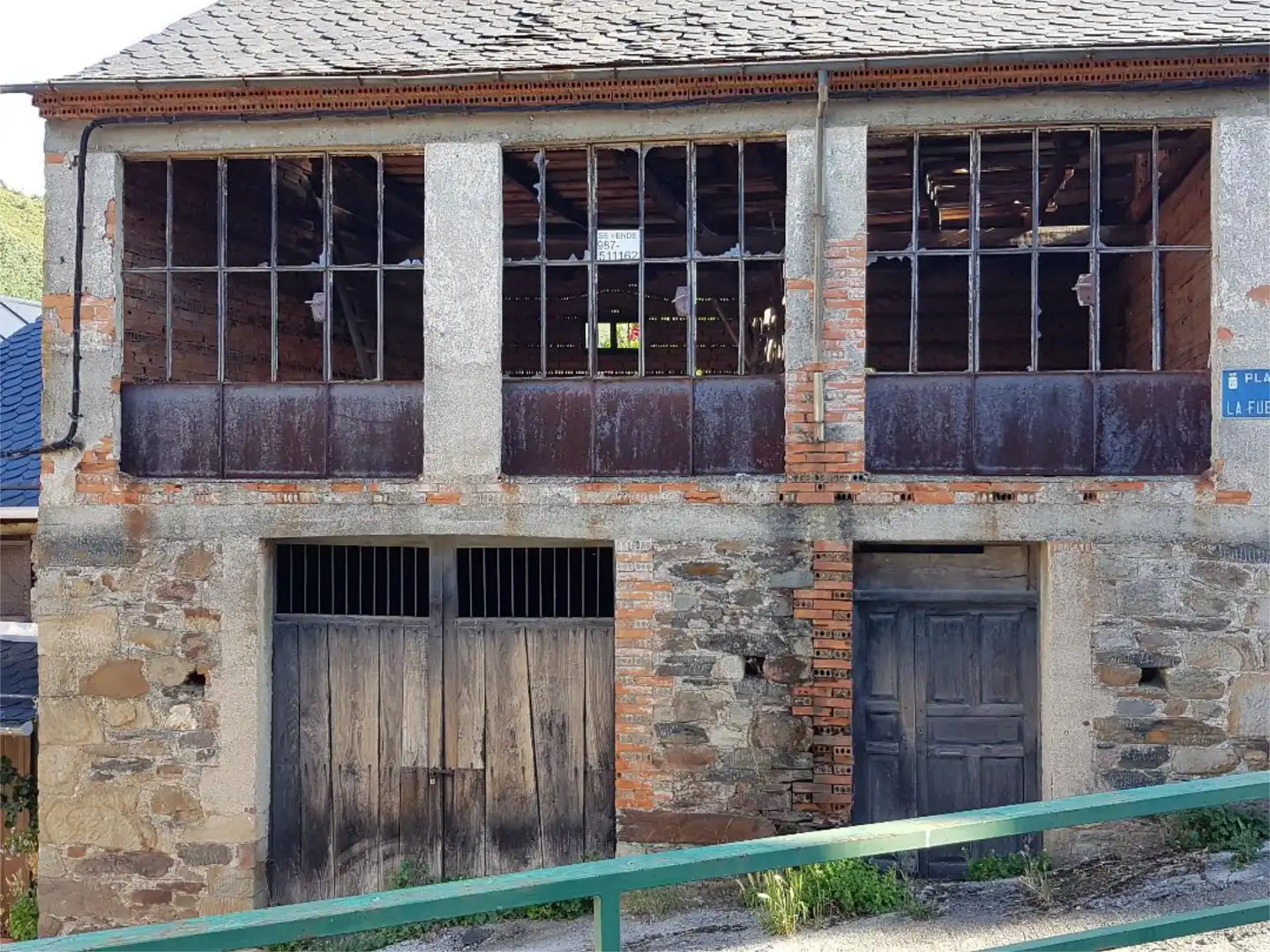 Piso en venta en Calle la Barda, 6, Igüeña Vista exterior de Piso en venta en Igüeña con Amueblado