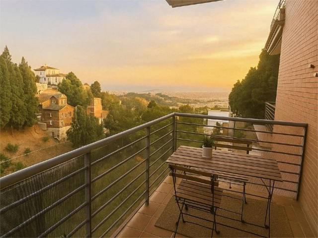 Piso en Alquiler en Calle Célebes Barat, 46 en El Atabal