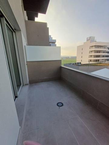 Piso en Alquiler en Avenida de José Hierro, 36V en Rivas Futura