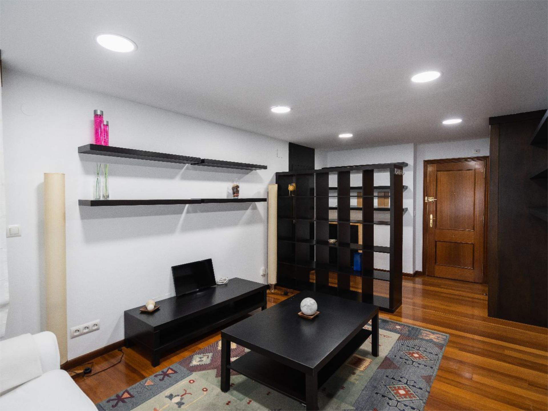 Sala de estar de Piso de alquiler en Colindres con Calefacción, Amueblado y Parking comunitario