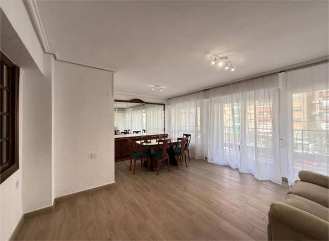 Piso en Alquiler en Carrer d' Alcàsser, 3 en Soternes