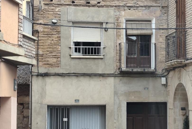 Foto 1 de Casa adosada en venda a Calle de la Nueva, 27-25, Fraga, Huesca