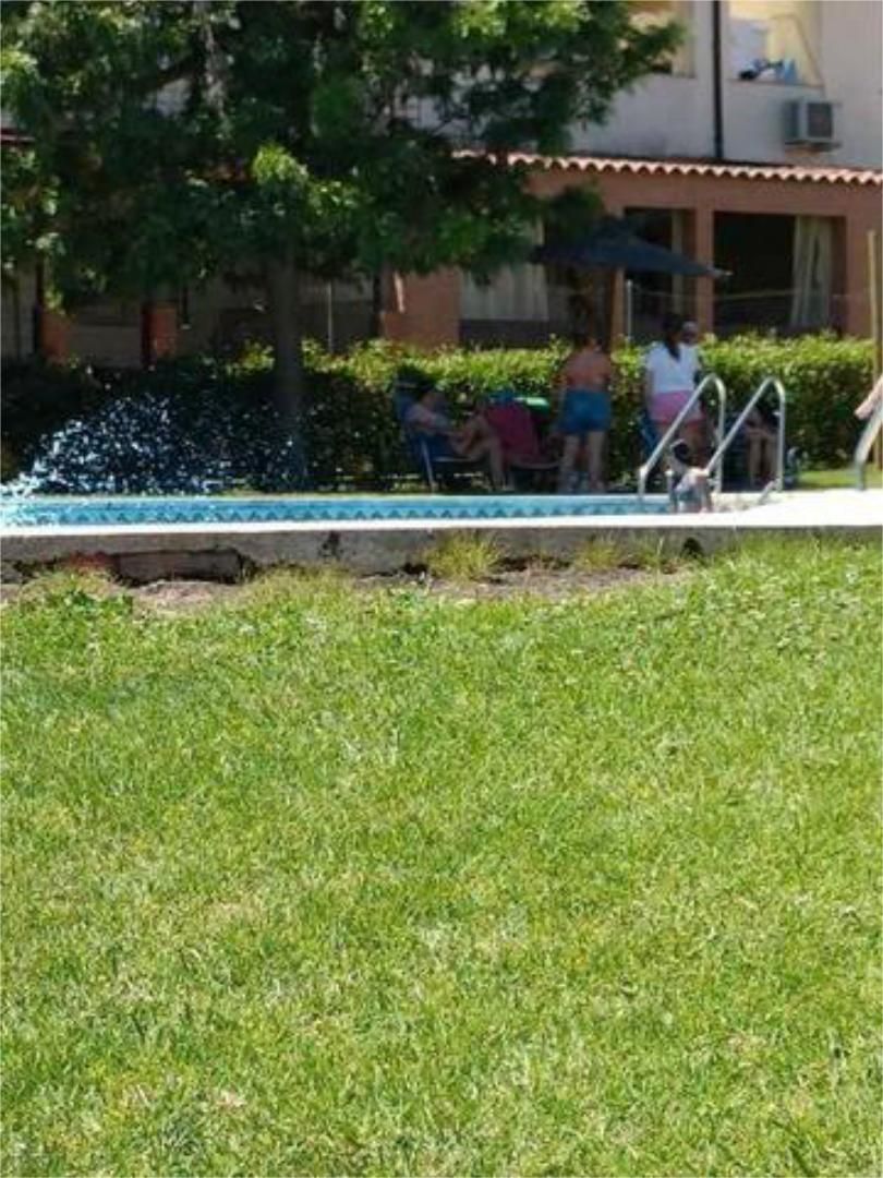 Single-family semi-detached to rent in Núcleo urbano Single-family semi-detached to rent in Núcleo urbano