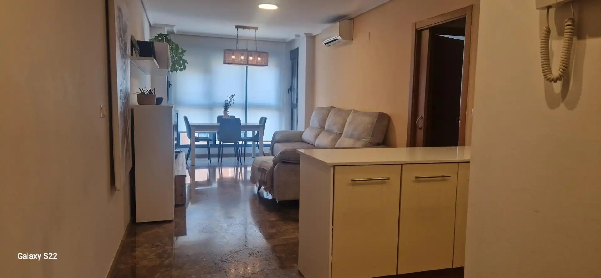 Piso en venta en Avinguda de Peris I Valero, 70, En Corts - Doctor Waksman Sala de estar de Piso en venta en Valencia Capital con Aire acondicionado y Balcón