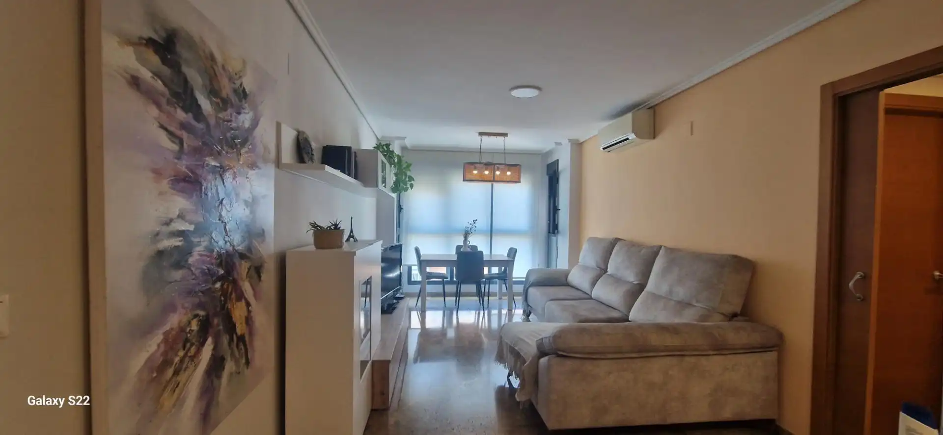 Piso en venta en Avinguda de Peris I Valero, 70, En Corts - Doctor Waksman Sala de estar de Piso en venta en Valencia Capital con Aire acondicionado y Balcón