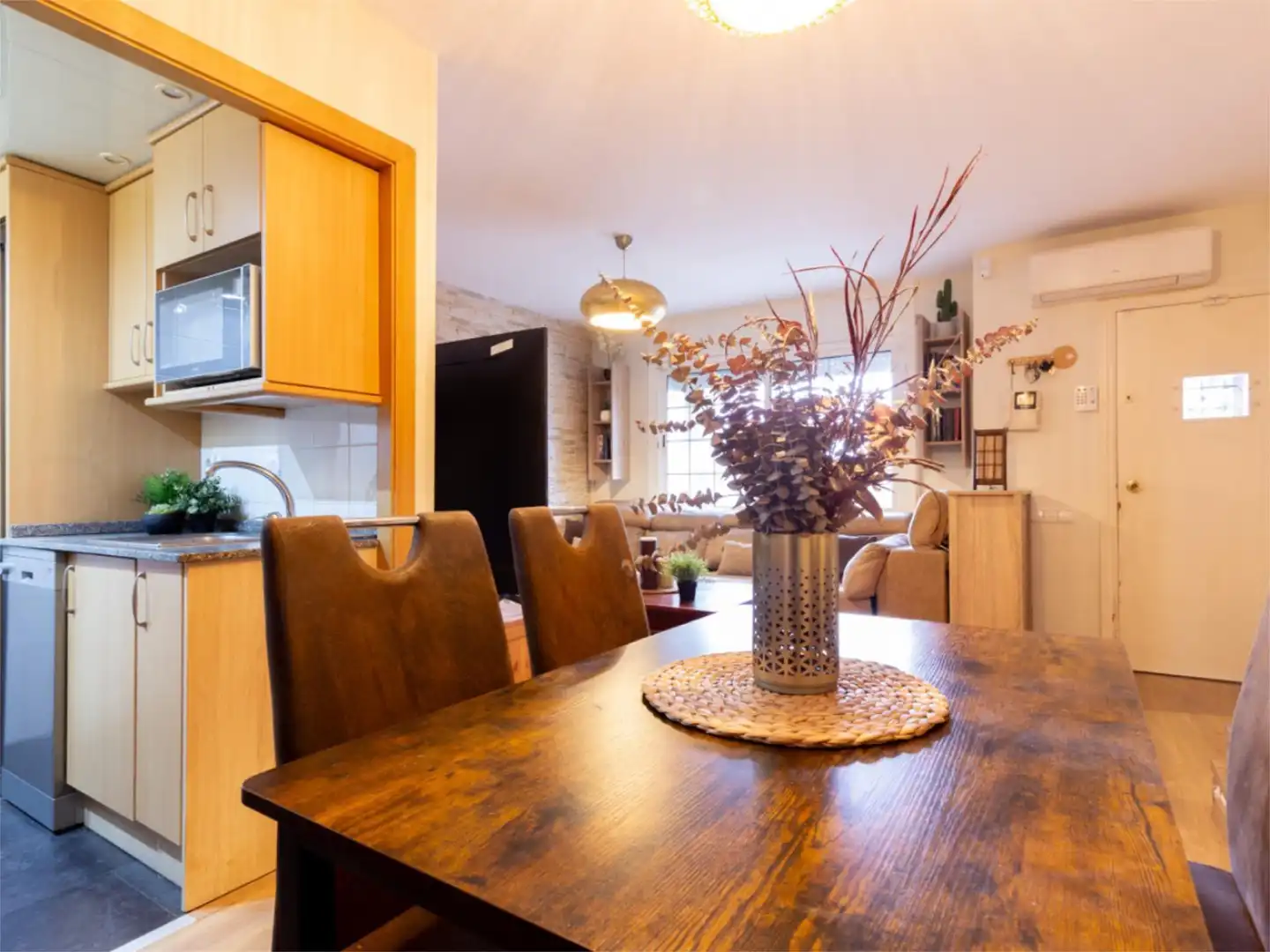Piso en venta en Passeig Dels Tarongers, 18, Bellamar Comedor de Piso en venta en Castelldefels con Aire acondicionado, Terraza y Piscina
