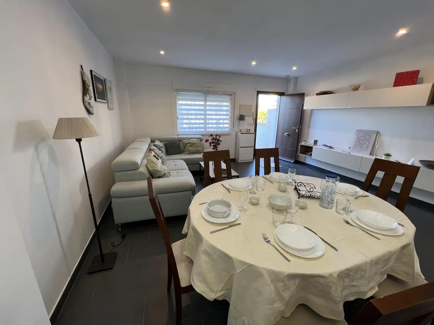Comedor de Casa o chalet en venta en Torrevieja con Aire acondicionado, Terraza y Piscina
