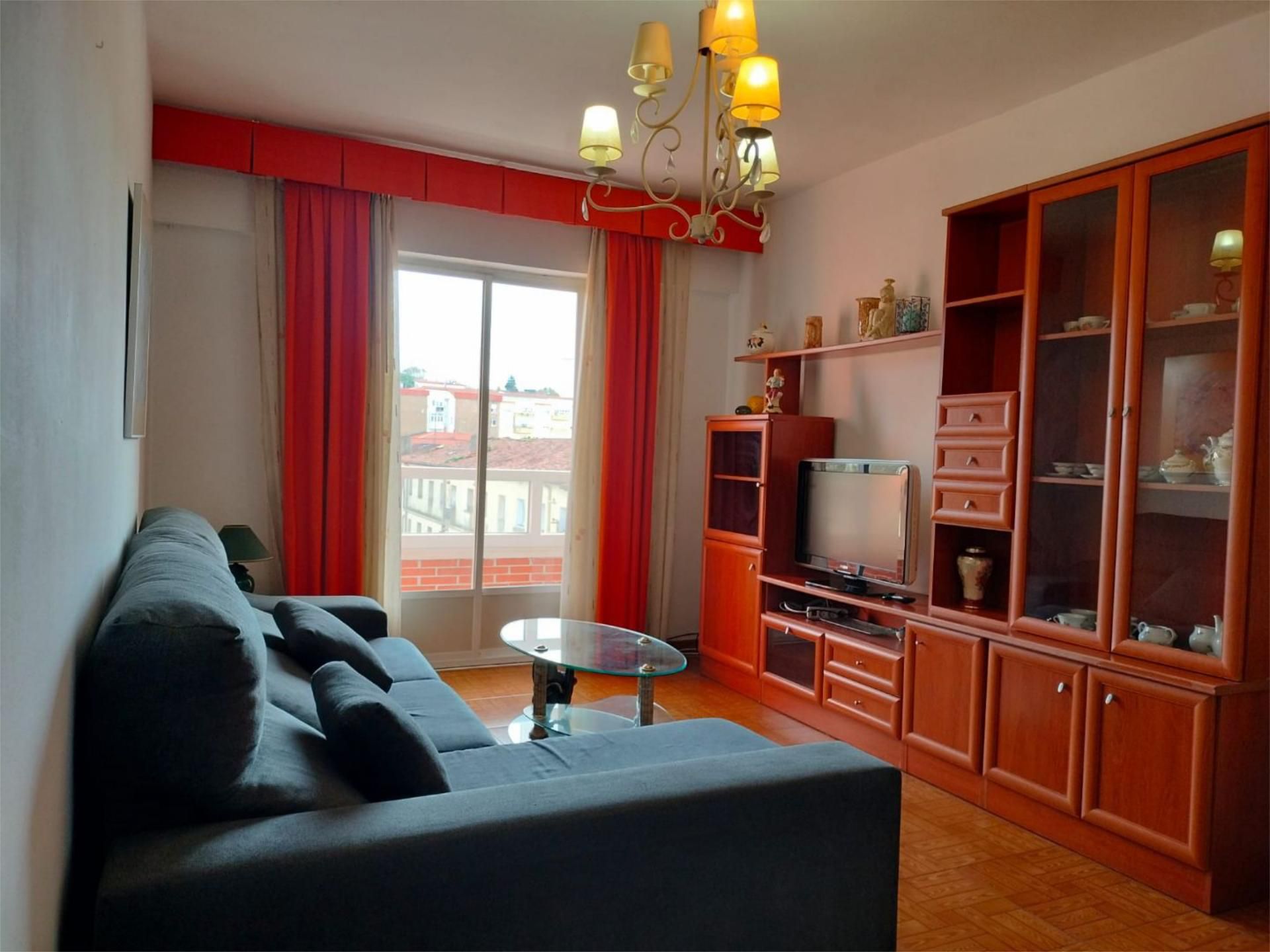 Living room of Flat for sale in Torrelavega   with Heating, Terrace and Furnished
