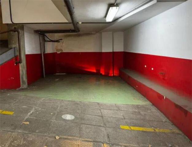 Garaje en Alquiler en Toscal