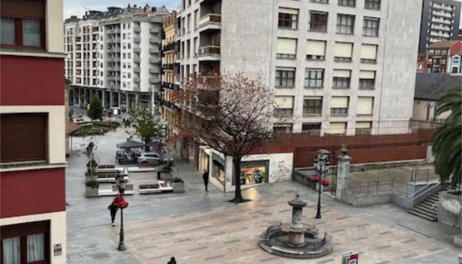 Flat for sale in Juan Jose Mendizabal Plaza, 24, Zona Centro, Bizkaia - image 1 Photo 1 of Flat for sale in Juan Jose Mendizabal Plaza, 24, Zona Centro, Bizkaia