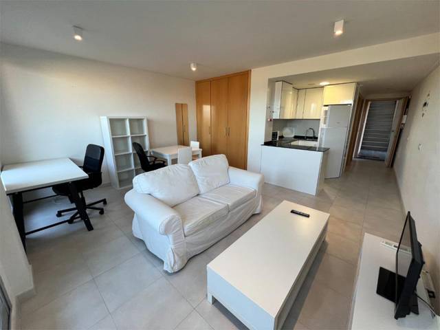 Piso en Alquiler en Calle Profesor Joaquín Hellín, 2 en La Ñora