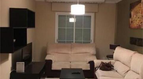 Foto 3 de Pis de lloguer a Santa Bárbara - Ciudad Deportiva, Cádiz